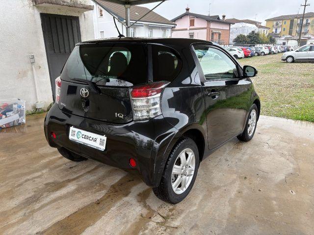 Toyota IQ