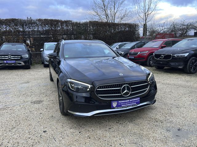 Mercedes-Benz E 220 d T Avantgarde AHK+WIDE-SCREEN+KAMERA+LED