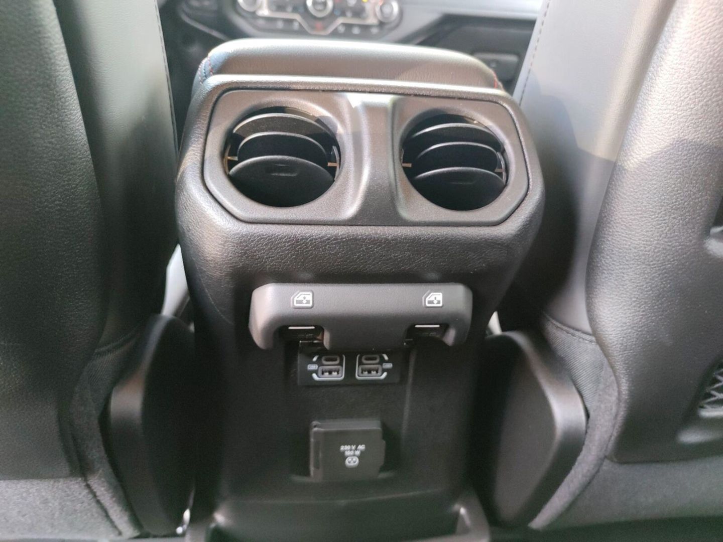 Fahrzeugabbildung Jeep Wrangler Unlimited Rubicon 2.0 T-GDI EU6d MY25