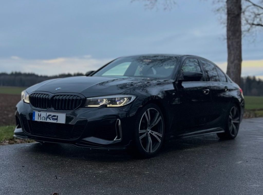 Image of BMW 320