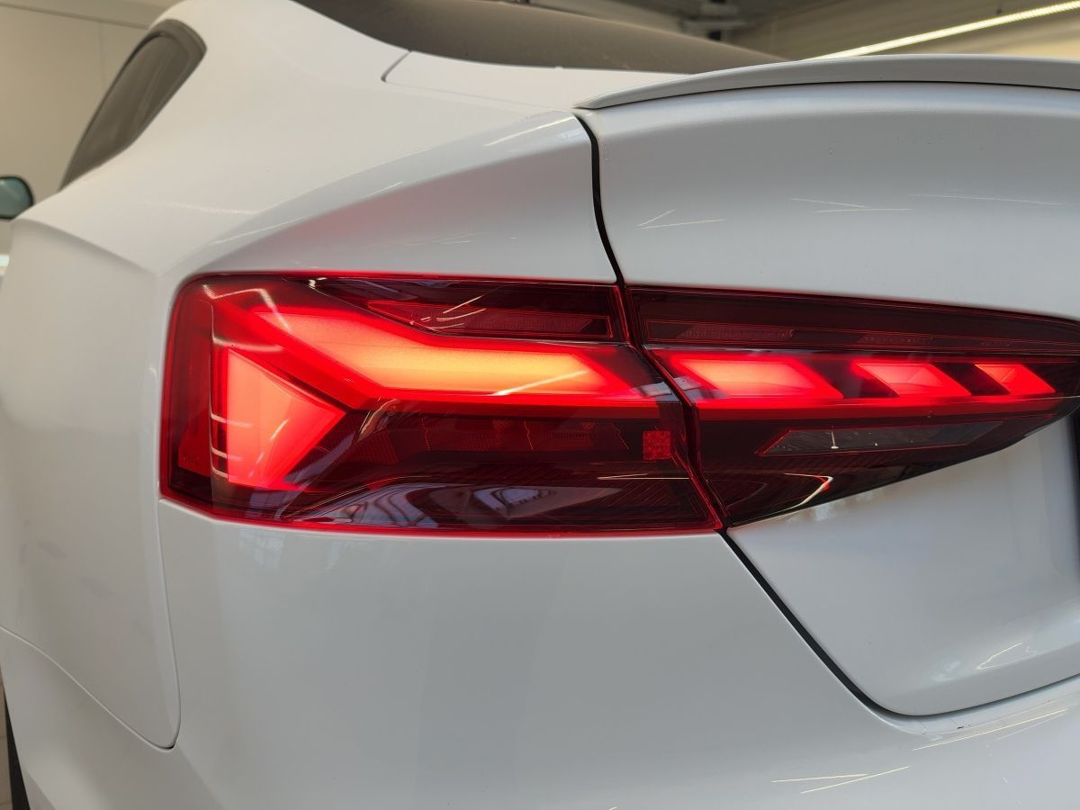 Audi S5 - Bild 18