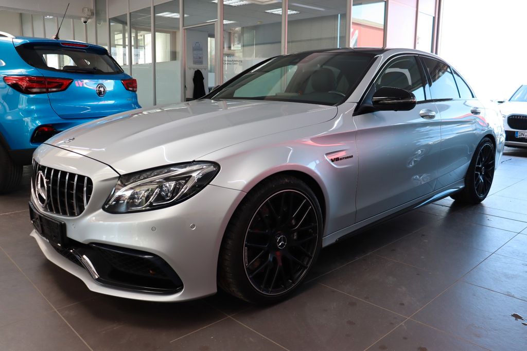 Mercedes-Benz C 63 AMG