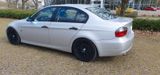 BMW 320i -E90, Motor revidiert, sportlich  - BMW 320: 320i Motor