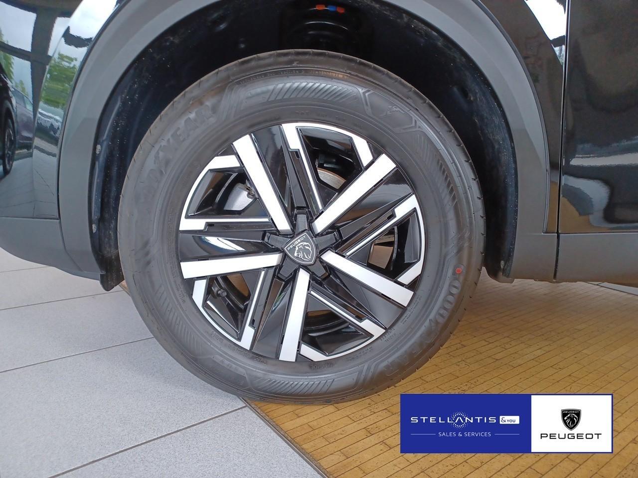 Peugeot 2008 Business 100 *Navi*SHZ*Kamera