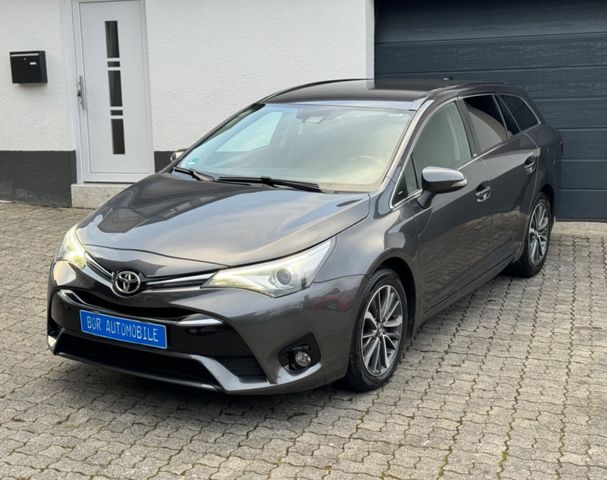 Toyota Avensis Touring Sports Edition-S/Navigation/LED/
