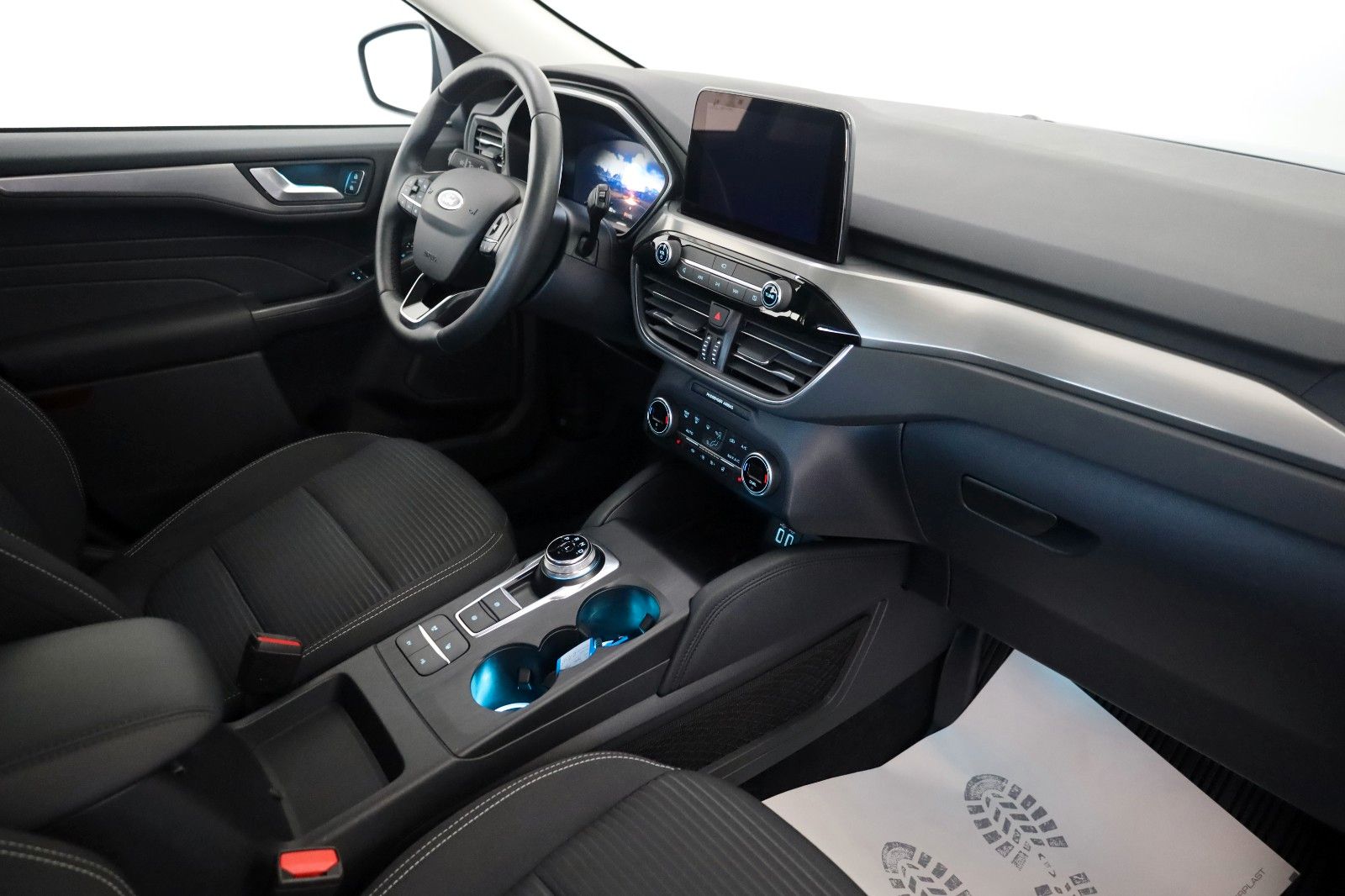 Fahrzeugabbildung Ford Kuga Plug-In Hybrid Titanium,Navi,LED,ACC,Kamera