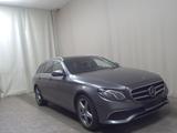 Mercedes-Benz E 300 T d Avantgarde Navi Widescreen LED AHK RFK - Mercedes-Benz Avantgarde