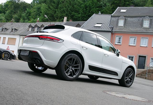 Porsche Macan T*Pano,ACC,Apple,BOSE,Carbon,SWA,Tempolim.