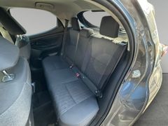 TOYOTA Yaris Hybrid 1.5 Team D *Comf.+Technik*