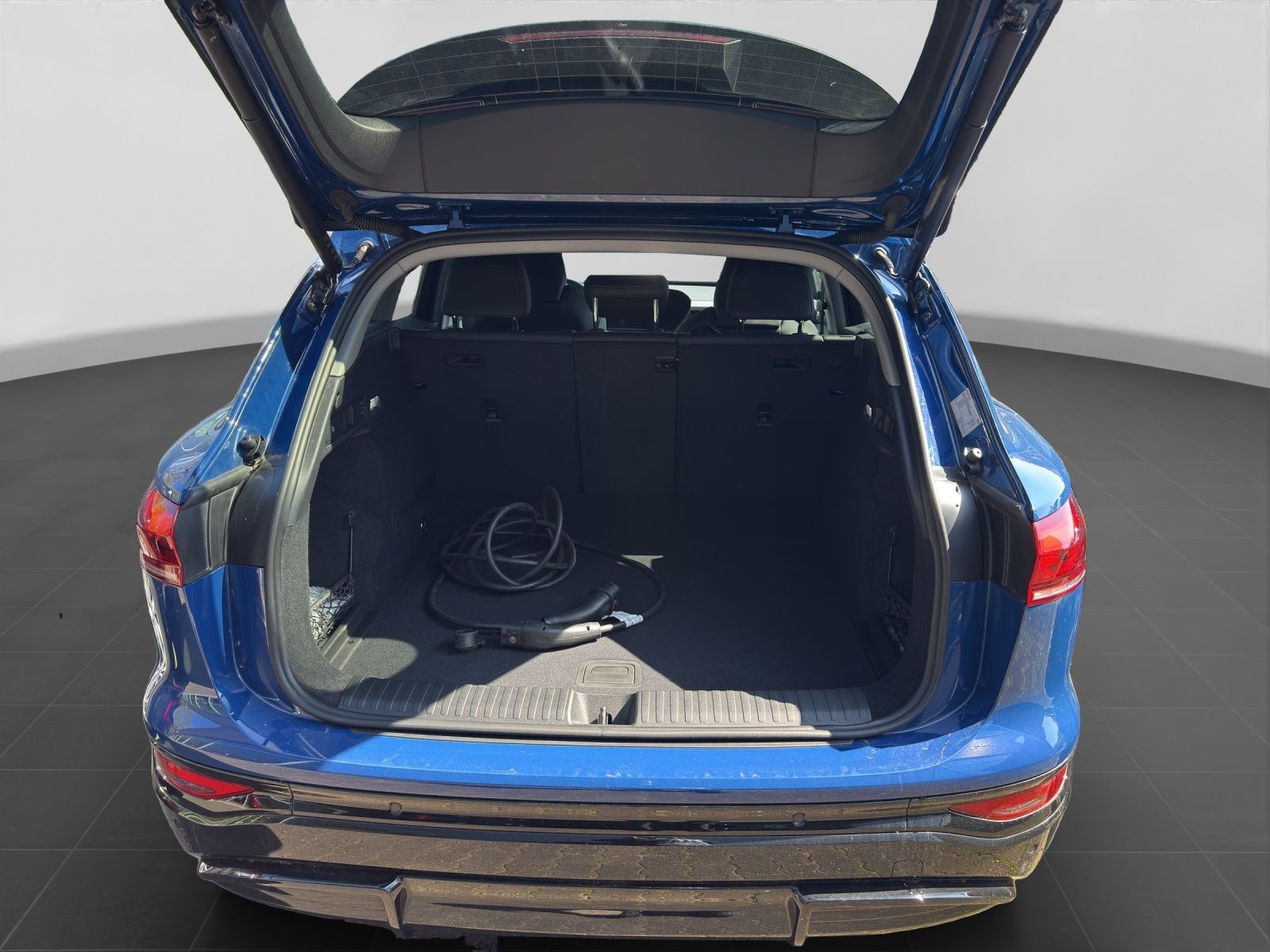 Audi Q6 e-tron - Bild 18