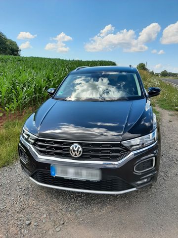 VW T-Roc 1.0 TSI OPF - Deep Black Perleffekt