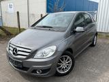 Mercedes-Benz B 180 Tempomat SHZ PDC TÜV/AU neu - Mercedes-Benz B 180 aus 2010