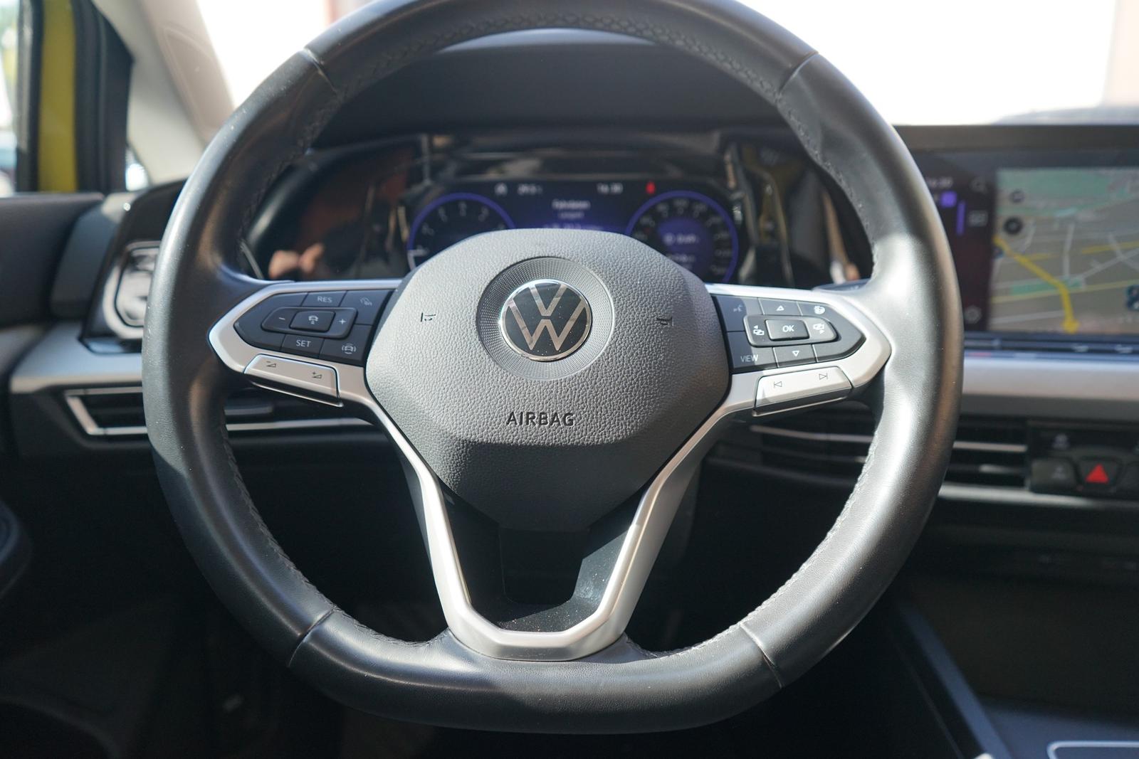Volkswagen Golf VIII 1.0 eTSI Life LED Navi Sitzheizung ACC, миниатюра 19