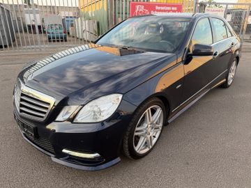 Mercedes E 220 - 1