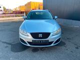 Seat Exeo ST 1.8 TSI 118kW Sport Sport - silberne Seat Exeo