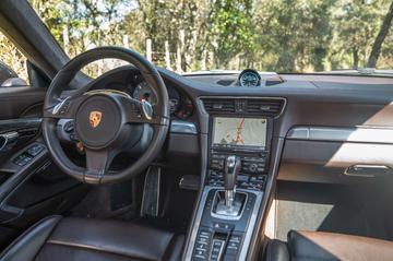 صورة 10 لـ 2012 Porsche 991