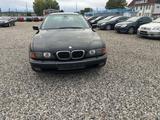 BMW 520 5er 520i touring - BMW 520 aus 2000: 520i