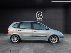 RENAULT Scenic 2.0 16V Expression