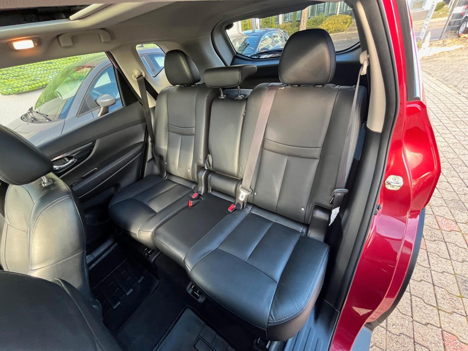 Nissan X-Trail Tekna*Pano*Bose