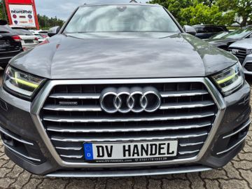 Audi Q7 - 7