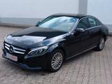 Mercedes-Benz C 180 Avantgarde - Mercedes-Benz C 180 mit Benzin-Antrieb: Limousine