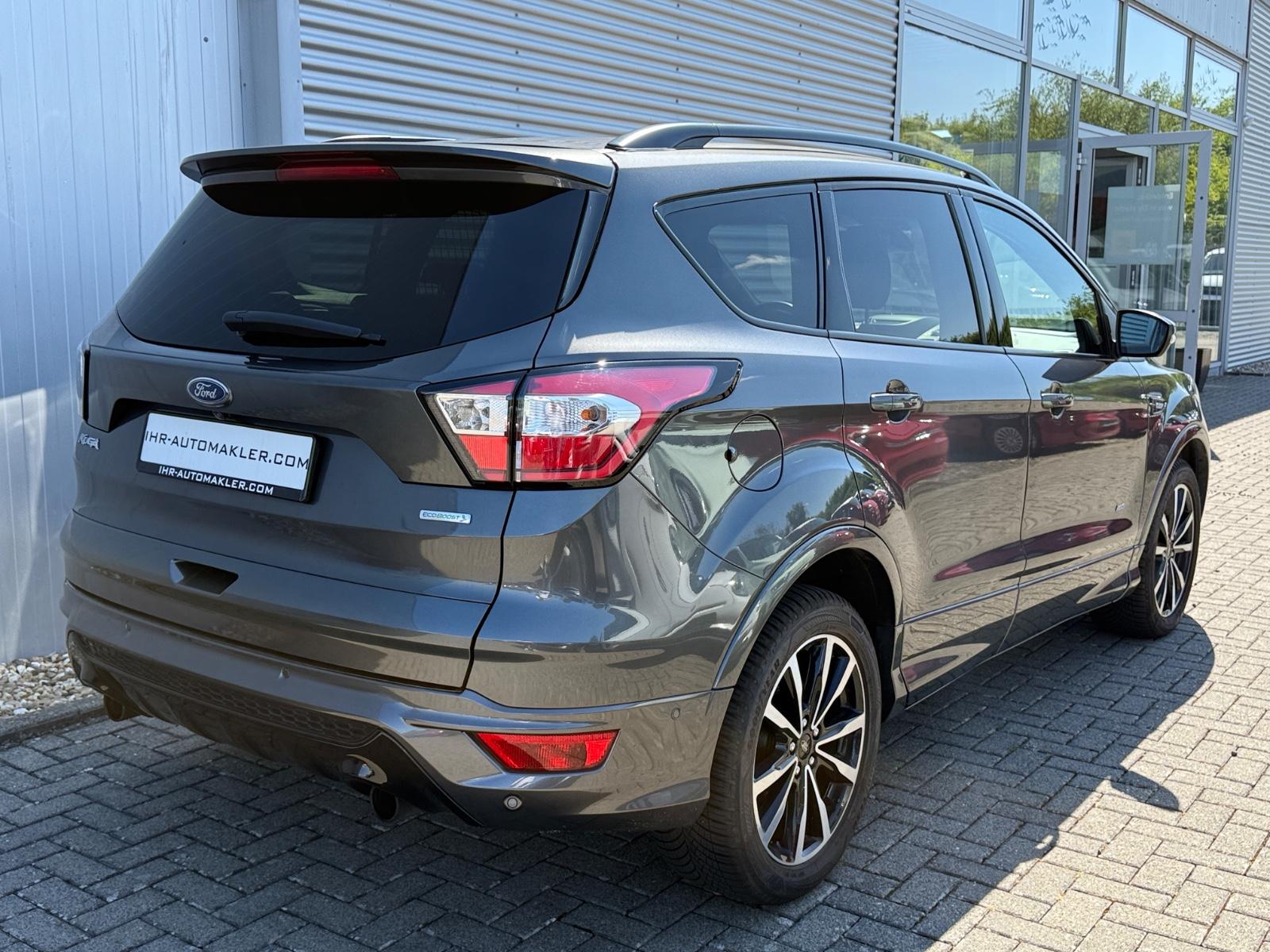 Ford Kuga ST-Line 4x4 Automatik AHK Xenon Panorama