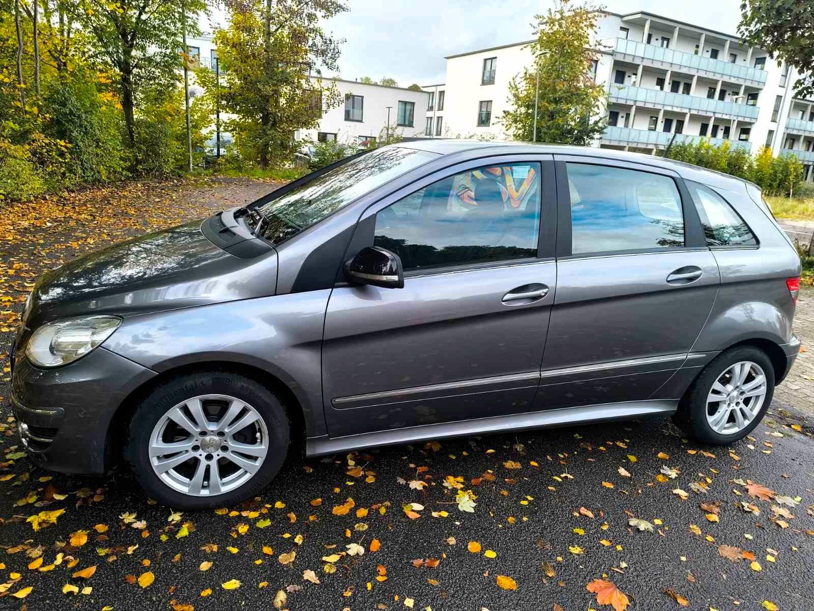 Mercedes-Benz B 160