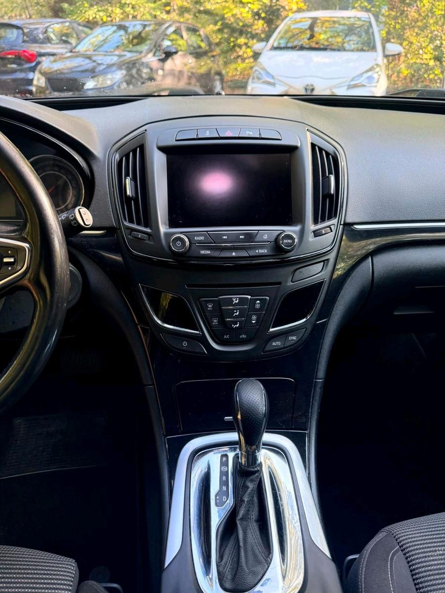 Opel Insignia 2013 — photo 8