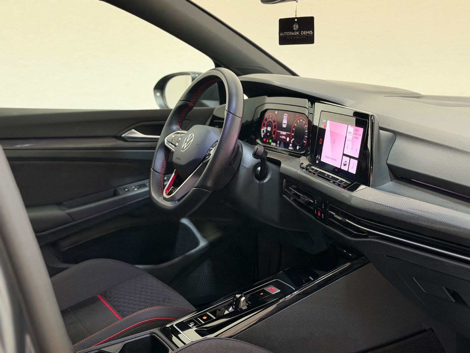 Volkswagen Golf VIII Lim. GTI Clubsport/HUD/KAMERA/SHZ/LHZ foto 13