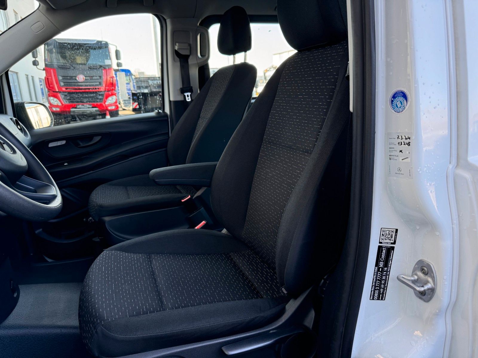 Fahrzeugabbildung Mercedes-Benz Vito 114 CDI Tourer 9G Klima Kamera Audio40