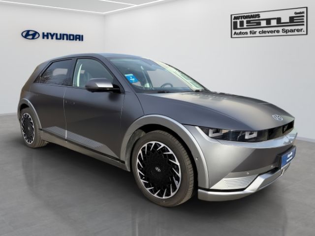 Fahrzeugabbildung Hyundai IONIQ 5 Uniq Elektro SOLAR+RELAX+20 ZOLL ALUFELG