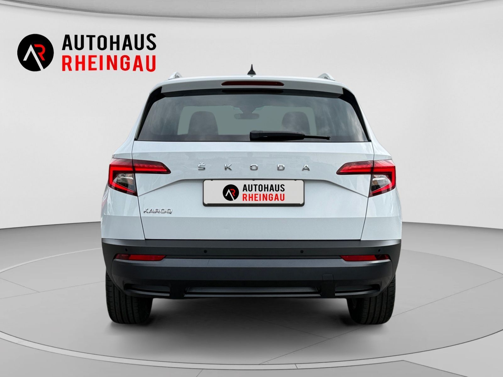 Fahrzeugabbildung SKODA Karoq 2.0 TDI Drive 125 PANO AHK LED