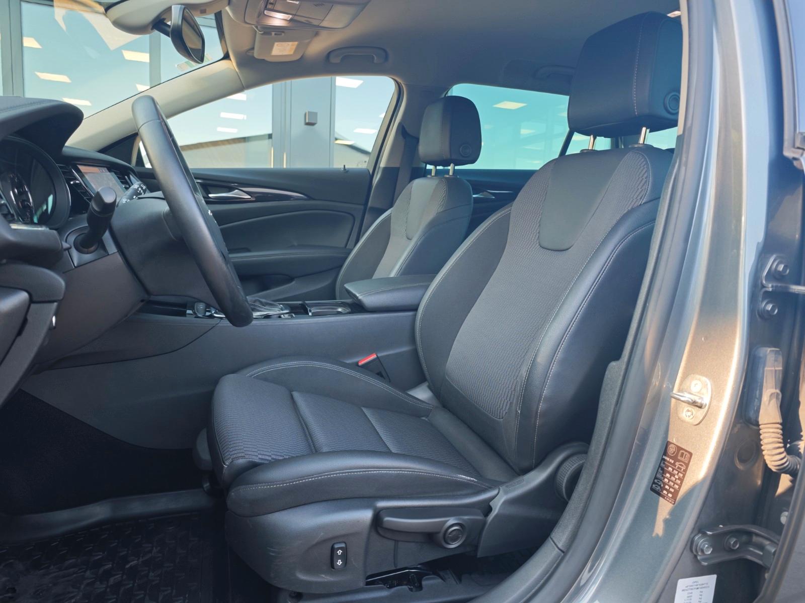Opel INSIGNIA 2.0 CDTI*LED*APPLE CAR*FACELIFT*AHK*