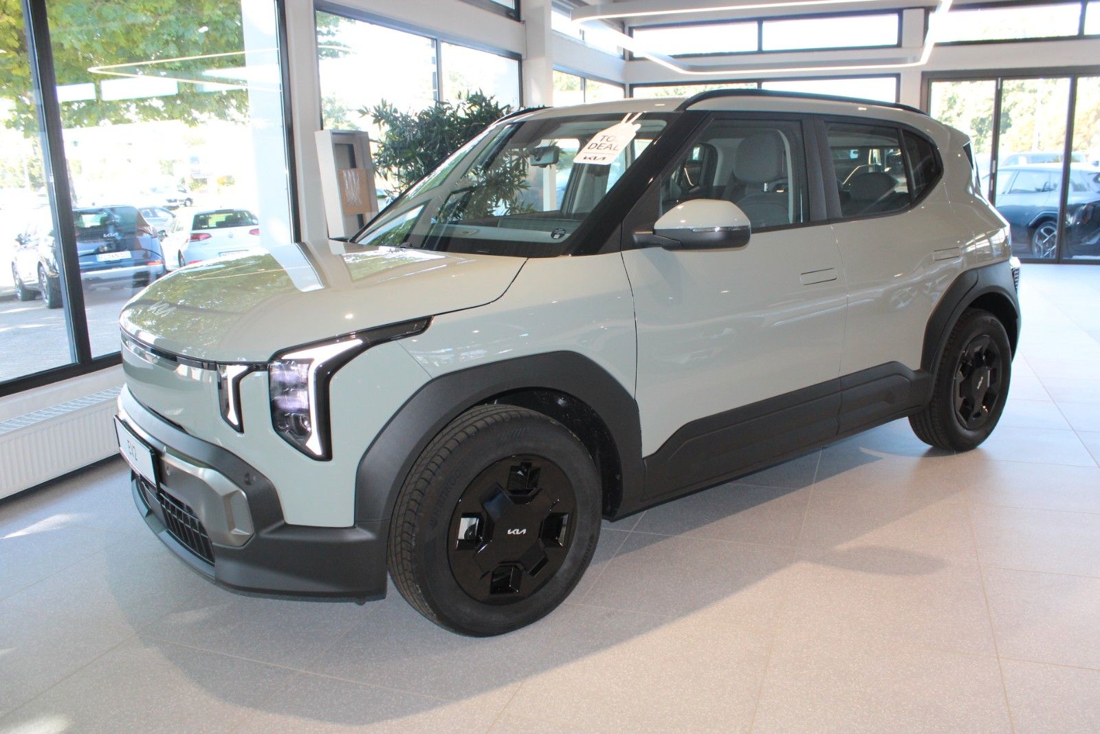 Fahrzeugabbildung Kia EV 2 42,2 kWh Air Wärmepumpe + WINTER-PAKET