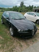 Alfa Romeo Alfa 147 TS 105 PS TÜV frei gepflegter Zus... - Alfa Romeo 147 aus 2008