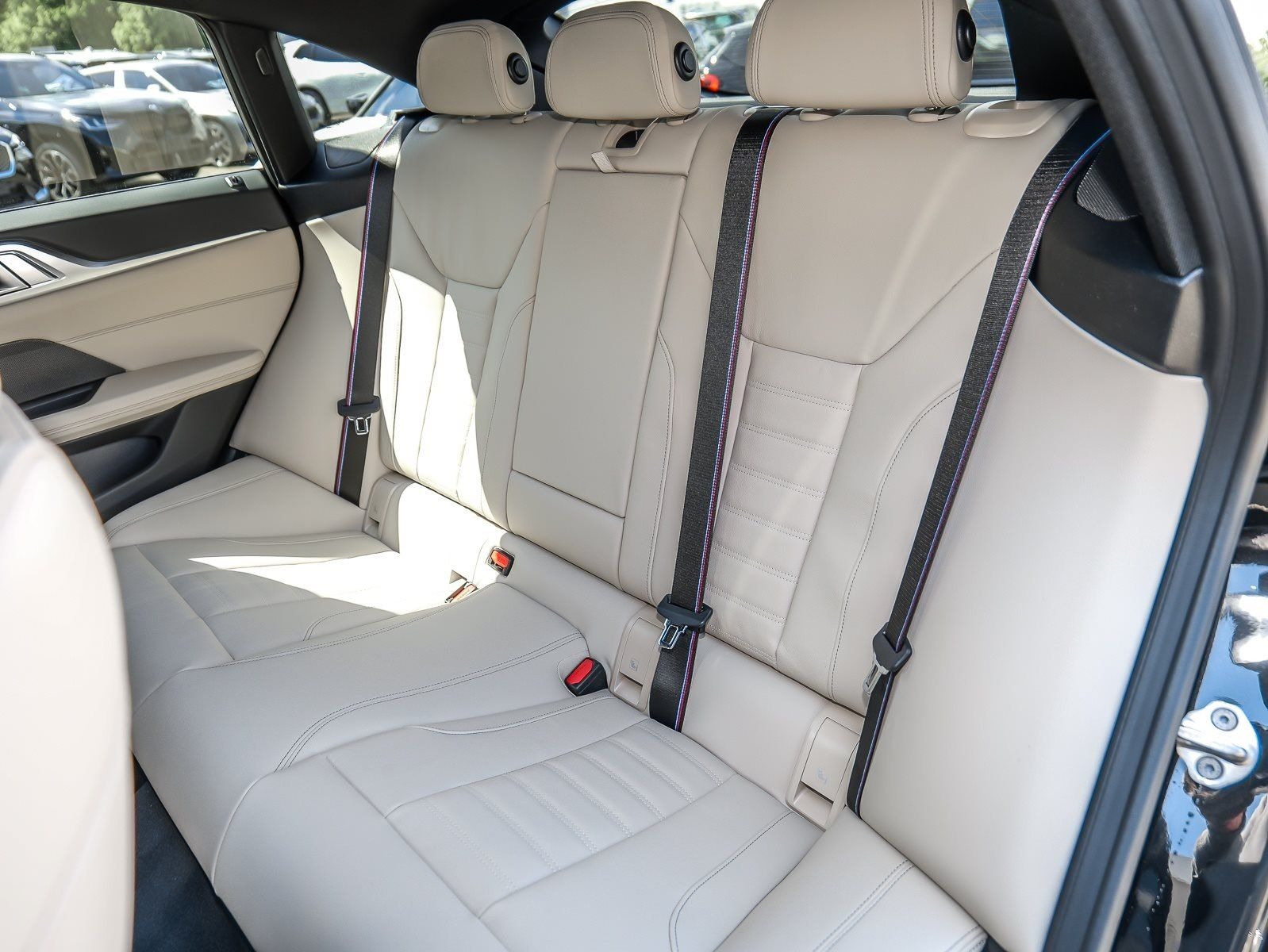 BMW i4 - Bild 9