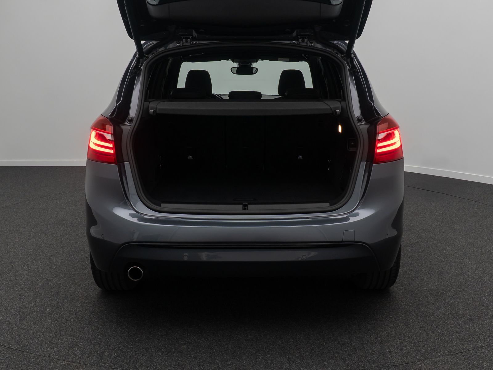 Fahrzeugabbildung BMW 218d Active Tourer Sport Line LED Kamera HiFi Pa
