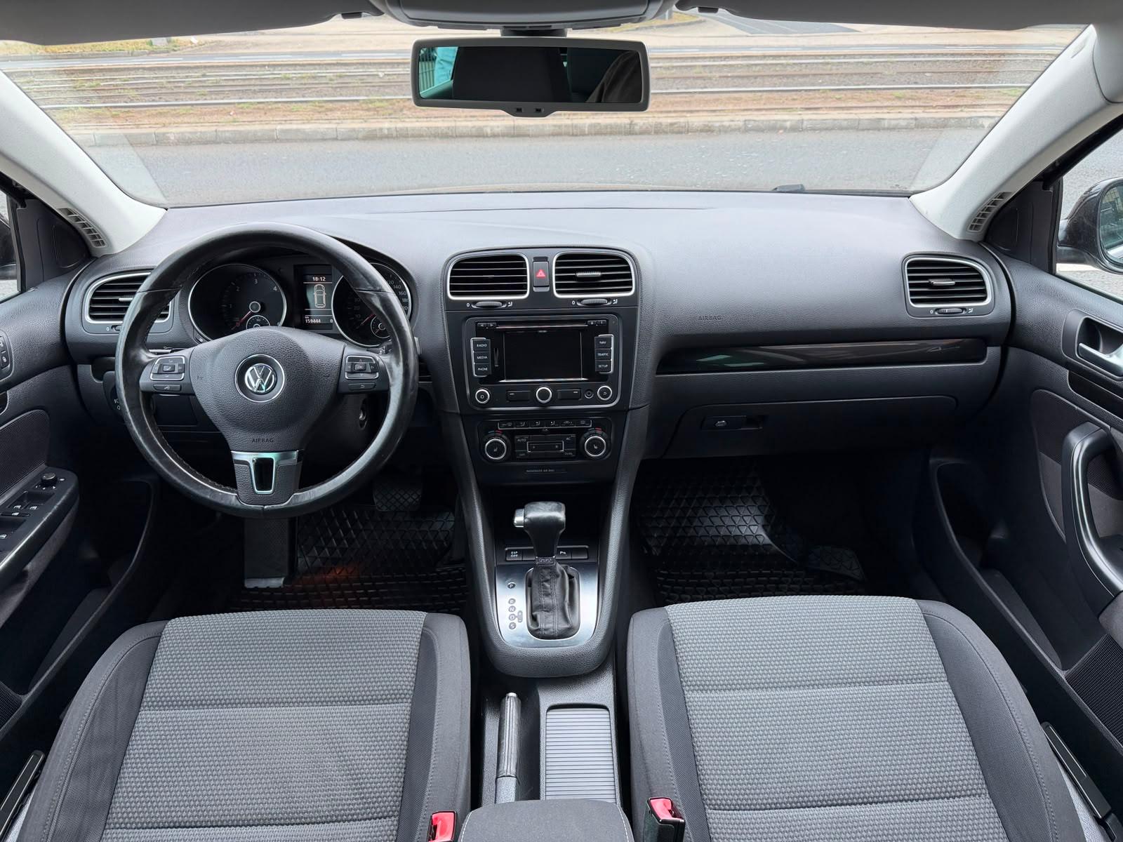 Volkswagen Golf 2009 — photo 12