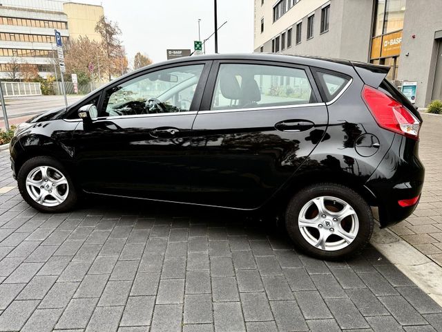 Ford Fiesta Titanium Sync Edition