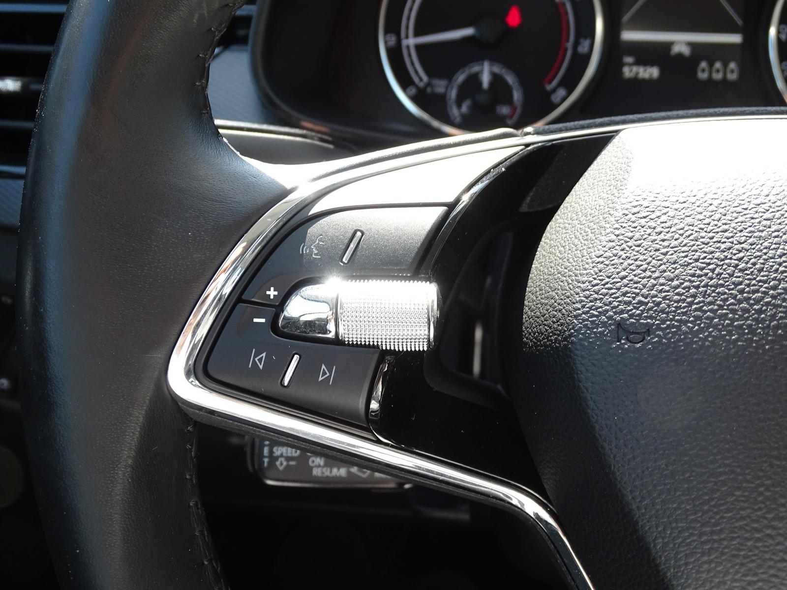 Skoda Kamiq 1.5 TSI Ambition DSG LED Klima ACC Kamera
