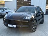 Porsche Cayenne E-Hybrid/Pano/360°/Luft/AHK/22ZollAlu - Porsche: 3.2