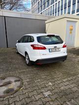 Ford Focus 2,0TDCi 85kW PowerSh. Champions Ed. Tu... - Ford Focus: 85kw