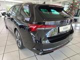 Skoda Octavia Combi RS 2.0 TSI DCC,ACC, 360°,AHK - Skoda Octavia mit Benzin-Antrieb: Combi
