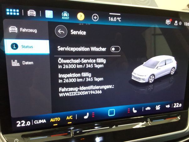 Fahrzeugabbildung Volkswagen Golf VIII TSI Life LED Navi AID ACC RFK SH