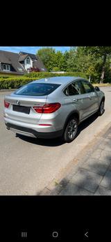 BMW X4 xDrive20i xLine HUD Leder Sportsitze - silberne BMW X4