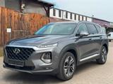 Hyundai Santa Fe Premium 2WD|1.Hand| - Hyundai SANTA FE Premium mit Diesel-Antrieb