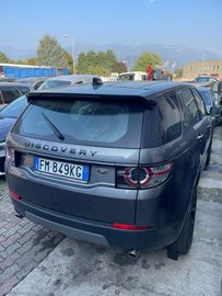 Land-Rover Discovery Sport - 2