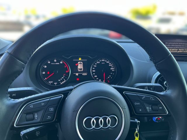 A3 Sportback 35 TFSI SPORT LED+PDC+NAVI+AHK+LM17