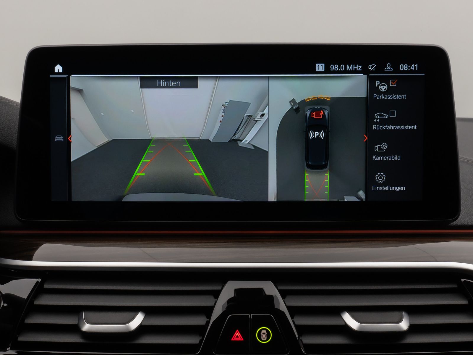 Fahrzeugabbildung BMW 540d xD Luxury Line Laser 360°HUD DAB HiFi AHK