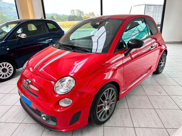 Abarth 500 1.4 Turbo T-Jet 695 TRIBUTO FERRARI 1